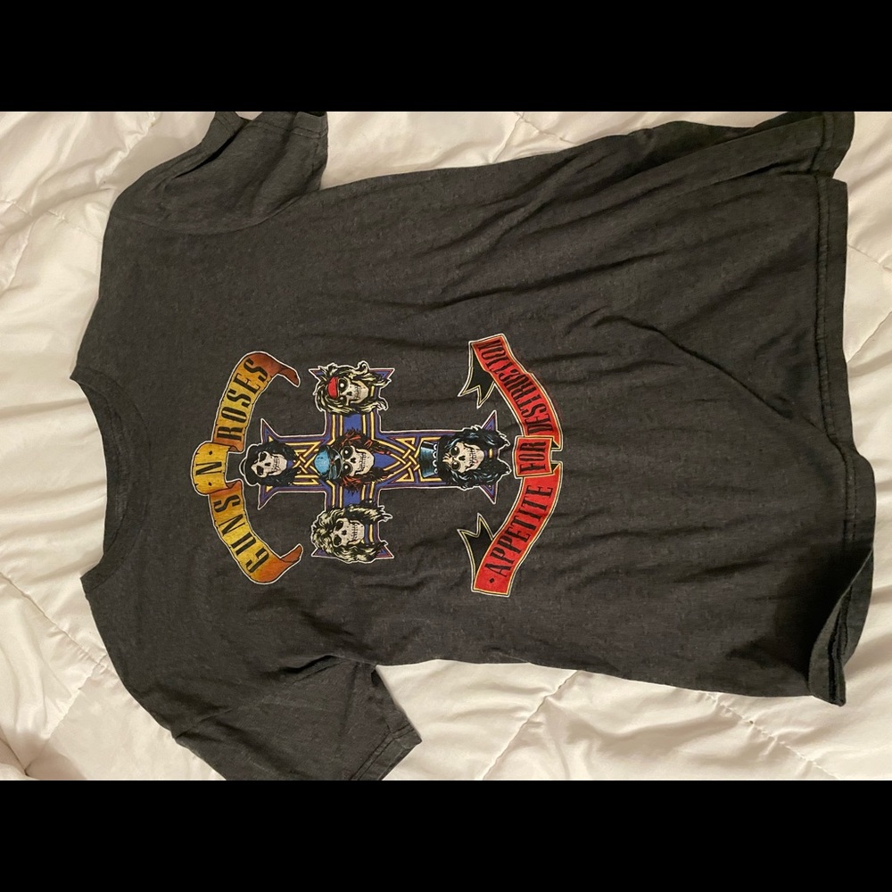 Guns N’ Roses Tshirt MUST GO